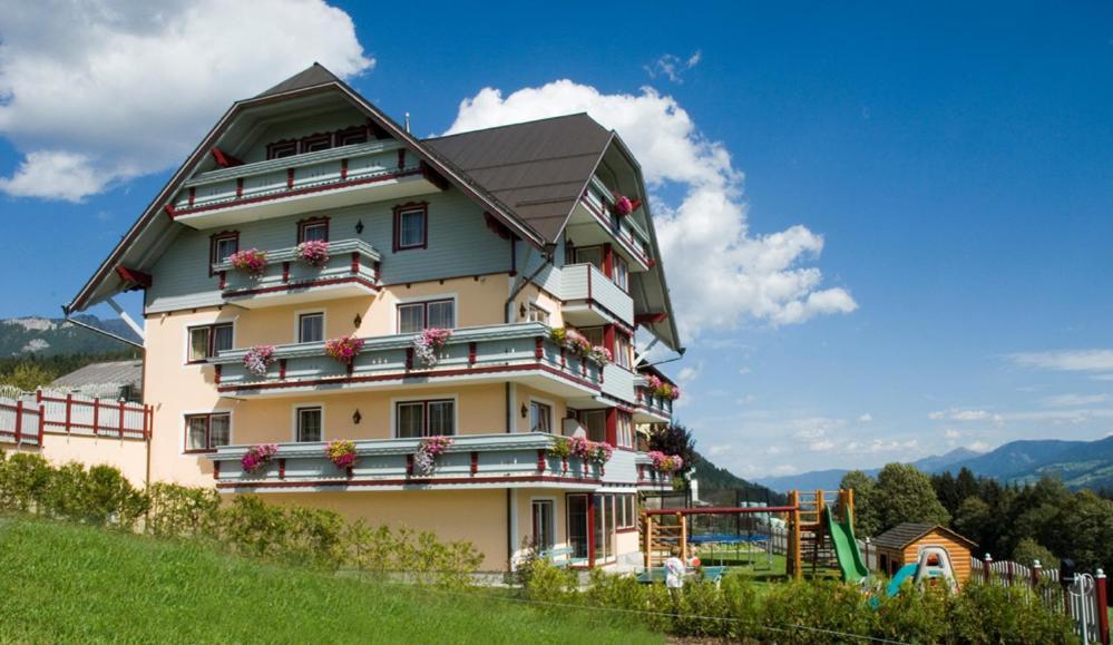 Hotel Neuwirt Рамзау Экстерьер фото